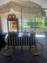 Load image into Gallery viewer, Pretzel Station Delight