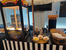 Load image into Gallery viewer, Pretzel Station Delight