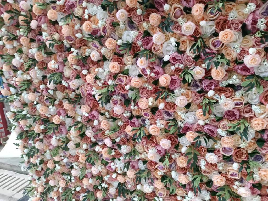 Backdrop Flower Wall rental toronto, peel region – Castle Mania